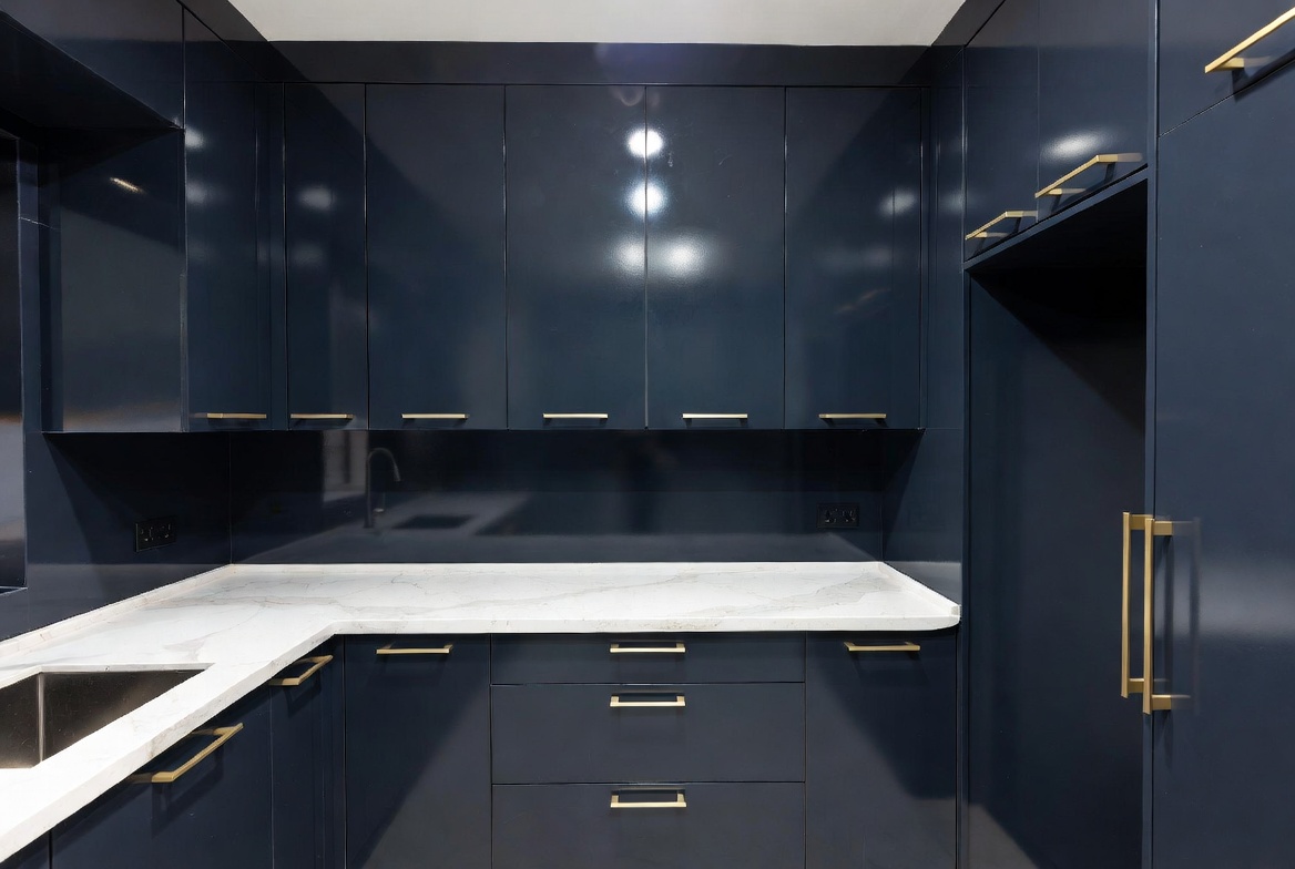 Kitchen Units Dark Navy